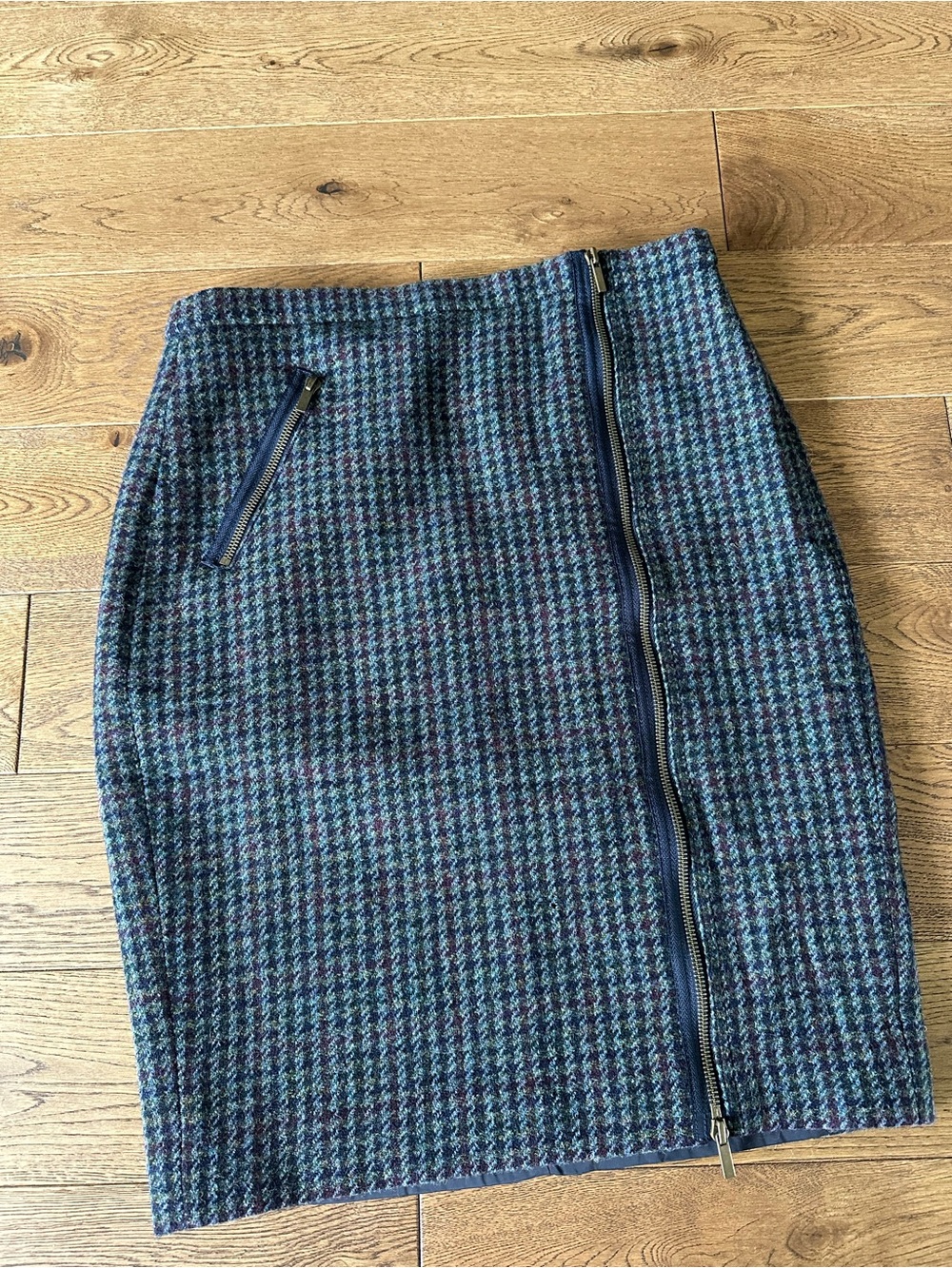 J. Crew 100% Wool Pencil Skirt Classic Fit Sz 8